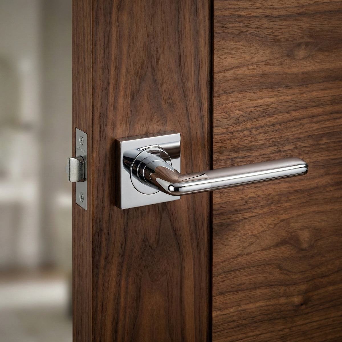 Manilla modelo '140A' con Roseta Cuadrada para puertas de interior