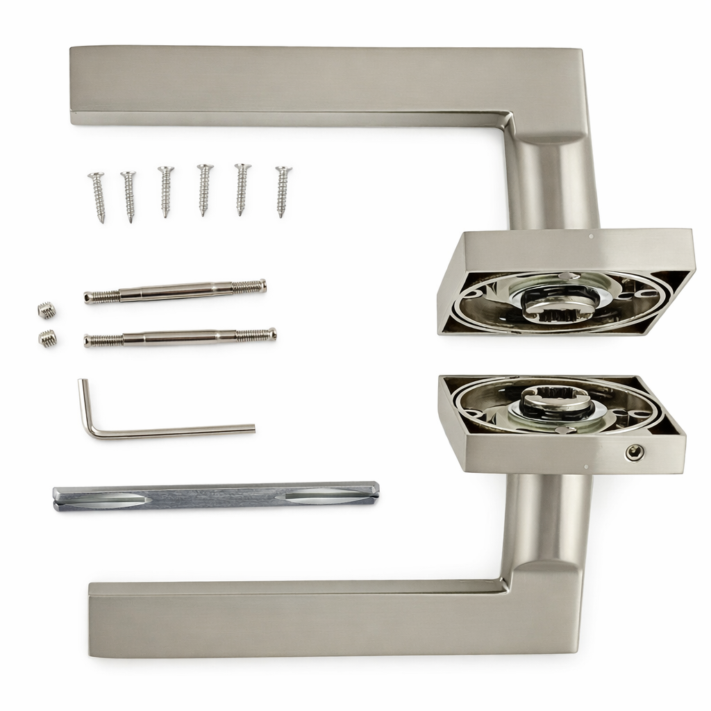 Manilla modelo Rental '530A' roseta cuadrada de aluminio para puertas acabado níquel satinado
