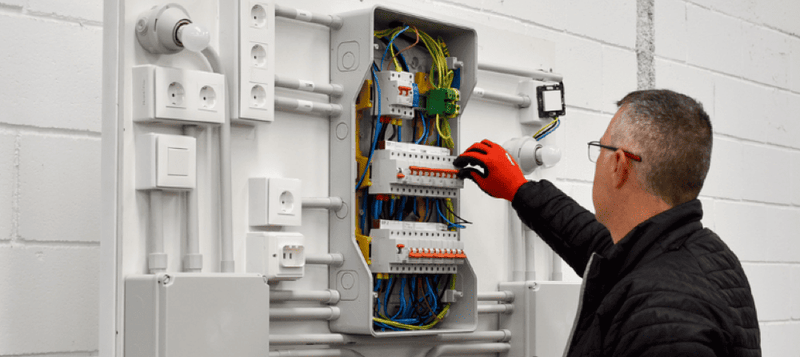 ¿Cuánto cuesta un electricista en Bilbao?