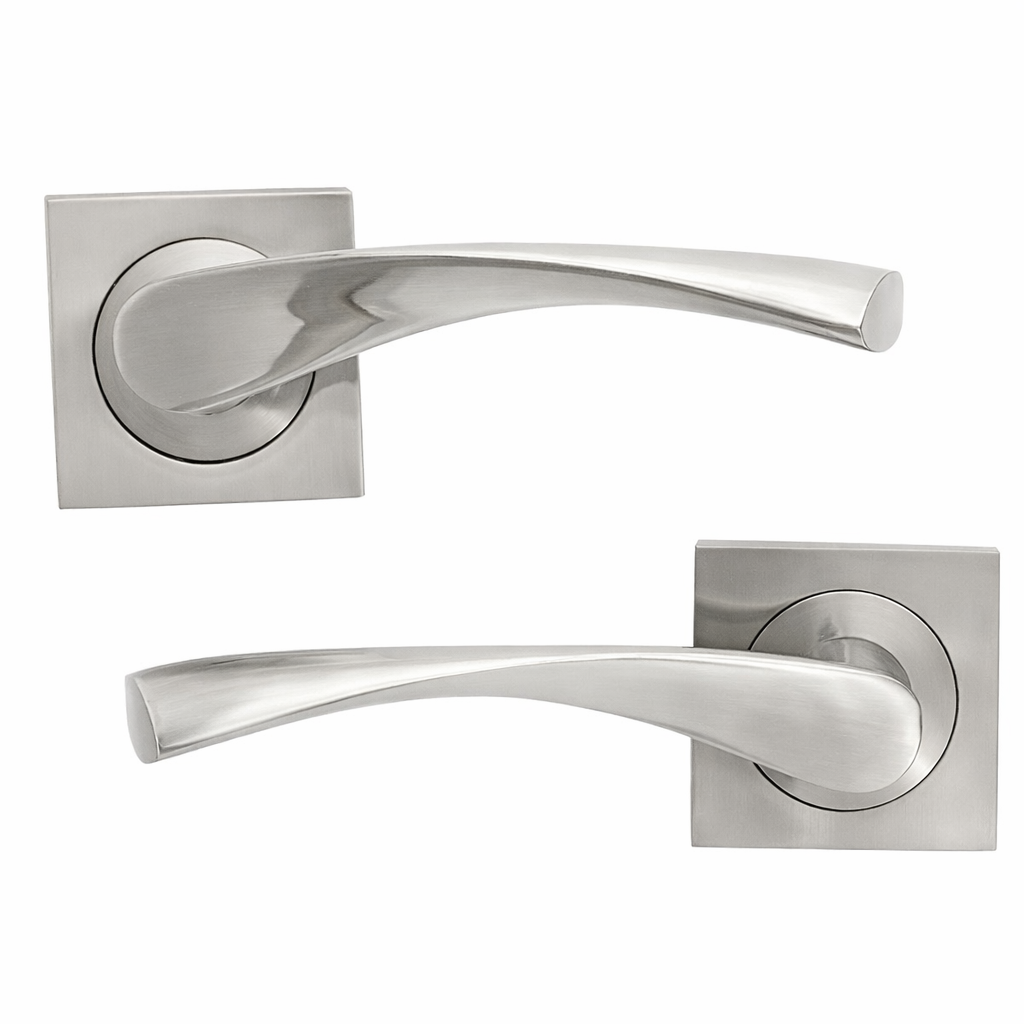 Manilla '130A' de aluminio en níquel satinado de roseta cuadrada para puertas