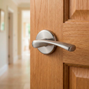 Manilla modelo 'ARI130' de aluminio tapa-pomos con roseta redonda para puertas