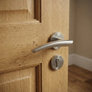 Manilla Ogmios con Roseta Redonda de aluminio para puertas