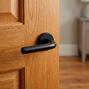 Manilla modelo 403 con Roseta Redonda de acero inoxidable acabado negro para puertas