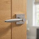 Manilla '630' de zamak con Roseta Cuadrada bicolor para puertas