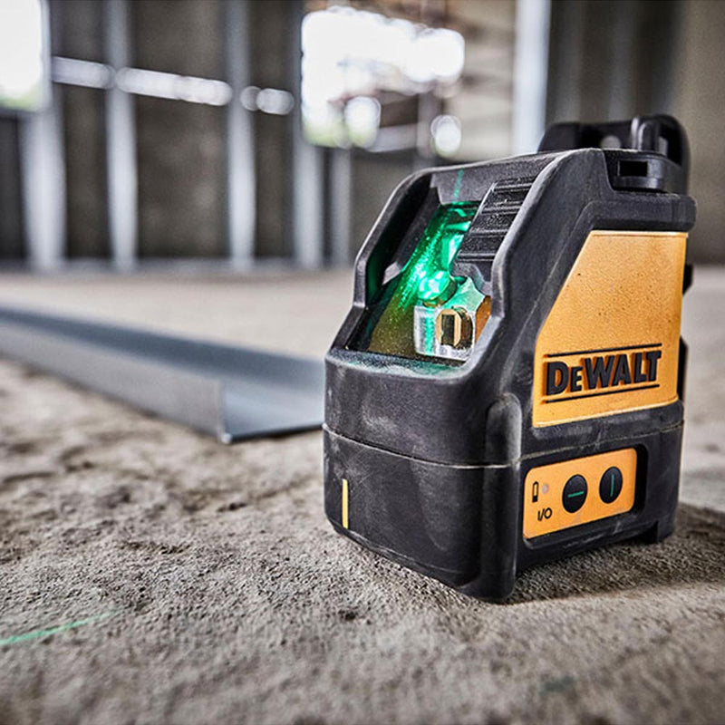 S,Of, 2 Lines Green Self-Leveling Laser Level Cross Line (Horizontal and Vertical) Dw088Cg-Xj Dewalt