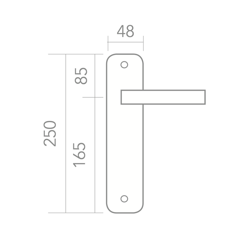 Manilla modelo '136' con placa ovalada de zamak en acabado dorado satinado