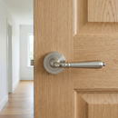 Manilla roseta redonda en Aluminio R-410 níquel satinado