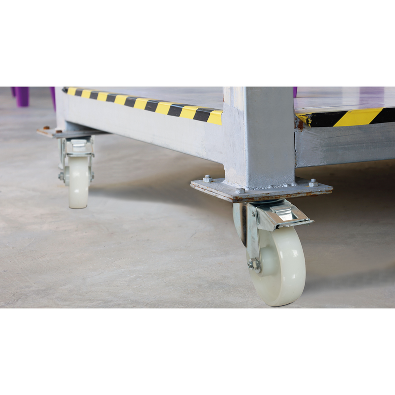 White nylon wheel with brake and Ø100mm plate with 360º rotation, supports up to 200kg