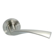Manilla Ola modelo '130' de aluminio con Roseta Redonda para puertas