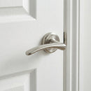 Manilla '333' con Roseta Redonda de zamak en acabado níquel satinado para puertas