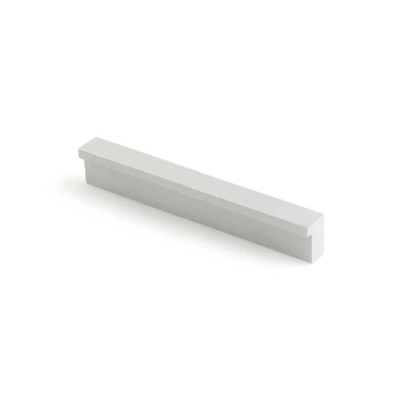 Aluminum handle with 96mm handle between axes in matte anodized finish for drawers